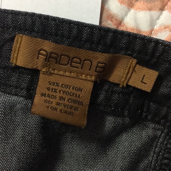 Short jumpsuit - Picture 3 of 3